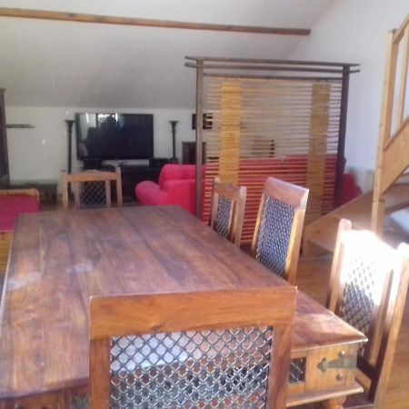 Appartement En Loft 50M2 Dans Maison Avec Chambre En Mezzanine Et Canapes Lits Dans Salon Saint-Pierre-de-Chartreuse Bagian luar foto